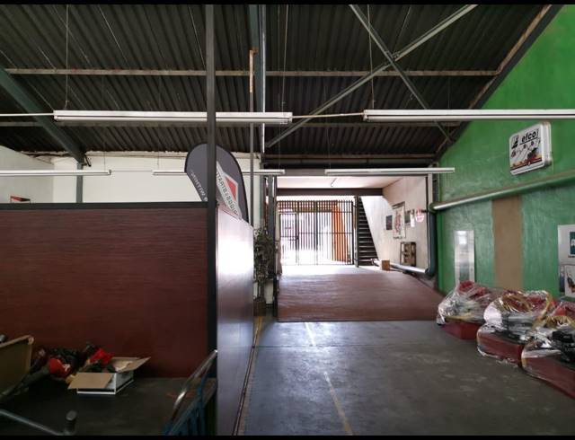 3,228M² WAREHOUSE FOR SALE IN HERIOTDALE